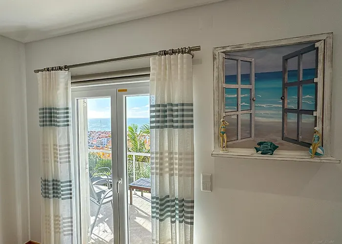 Penzion Vibing & Liming Ericeira