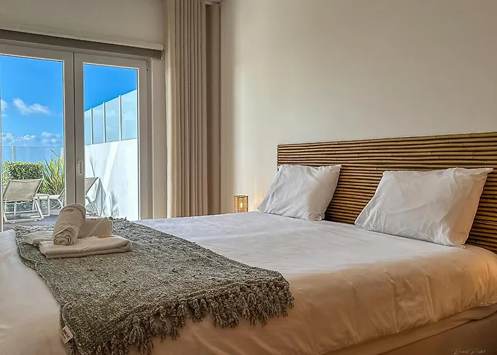 Vibing & Liming Penzion