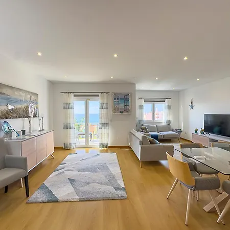 Vibing & Liming بيت ضيافة إيريسييرا