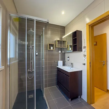 Vibing & Liming * إيريسييرا